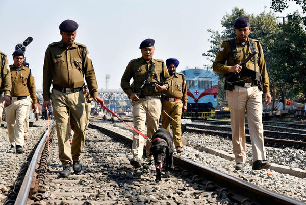 Success stories of Indian Railway Police - uniformer